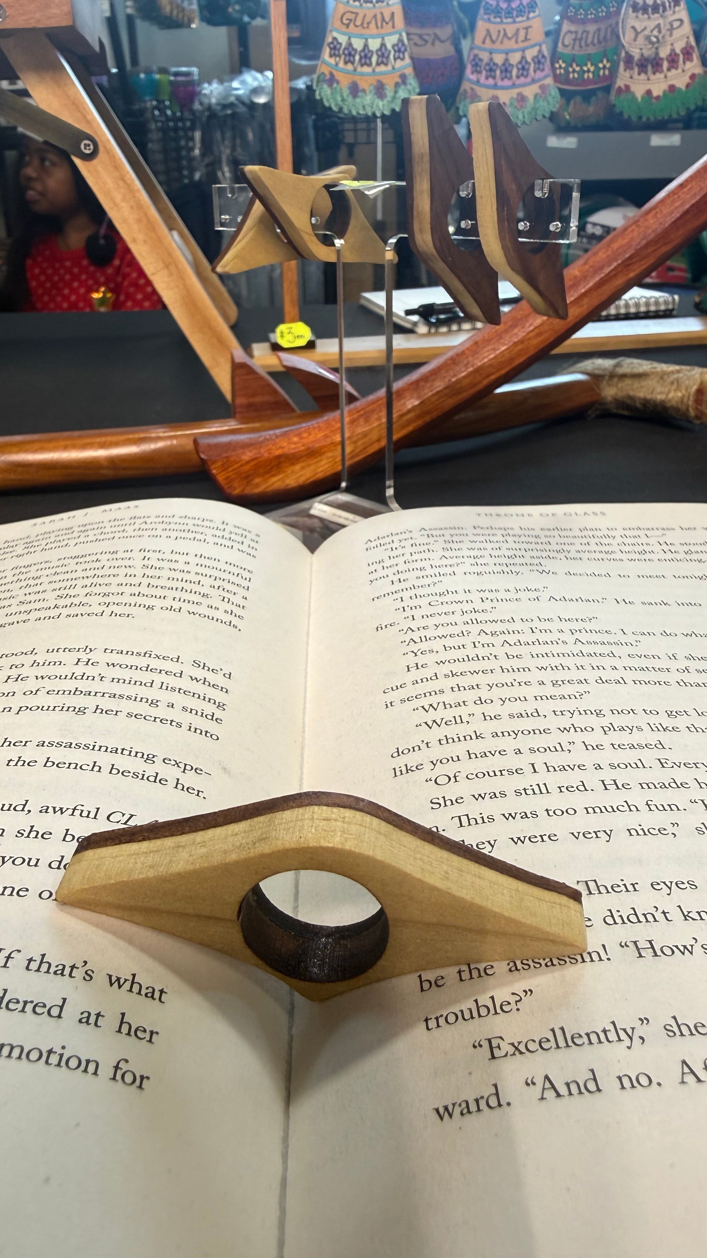 Page holder