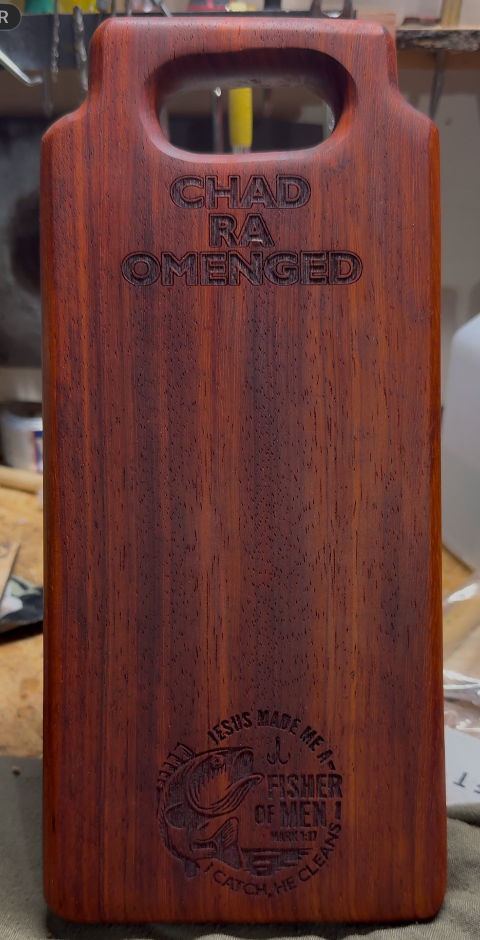 Chopping board with Custom Details